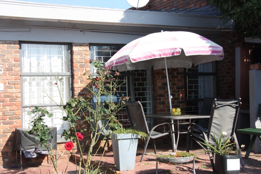 2 Bedroom Property for Sale in Pellissier Free State